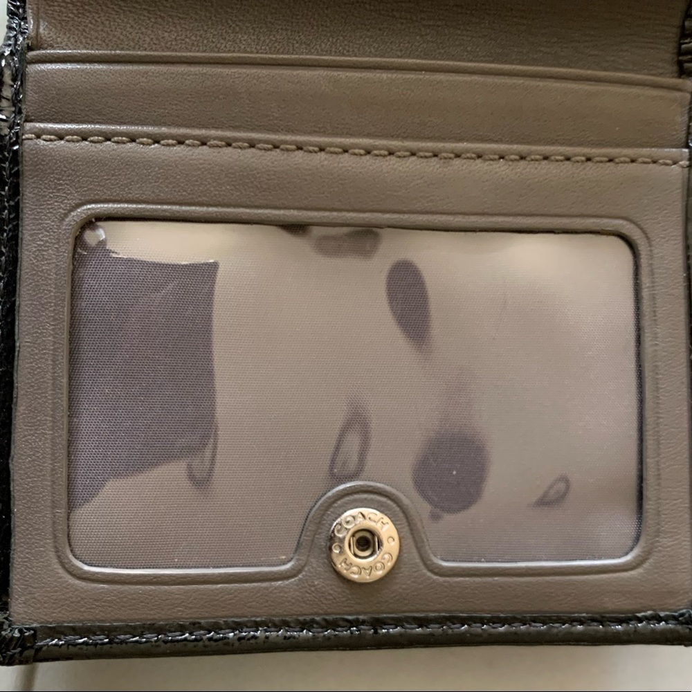 Authentic Coach Wallet! - Picture 4 of 4